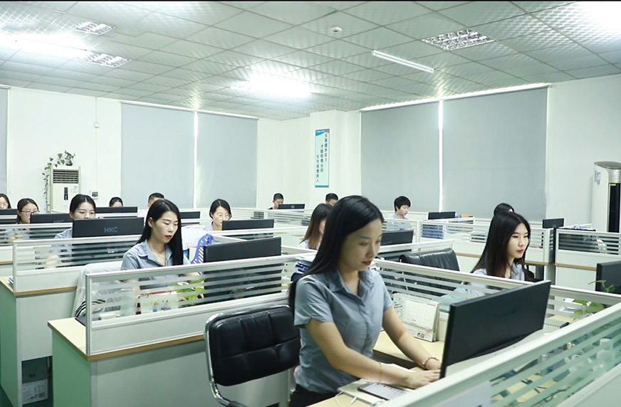 服務(wù)團(tuán)隊(duì)