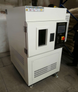 氙燈試驗箱的主要結(jié)構(gòu)類型