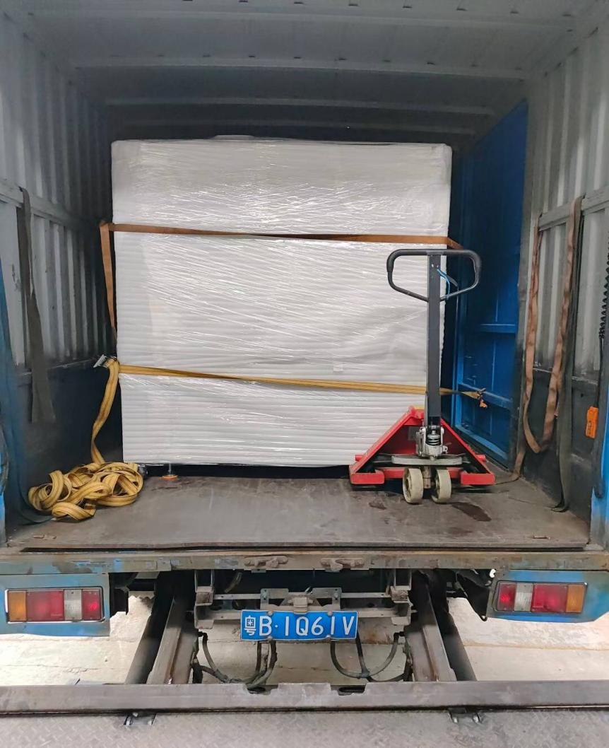 裝車出貨 裝車出貨